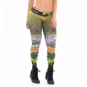 Fiber Sportwear Leggings Green Camo, One size,New with tags, Made in Colombia